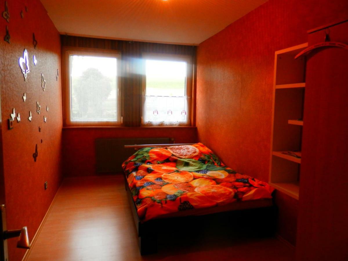 Gesund-Wellness Apartment Mandern  Bagian luar foto
