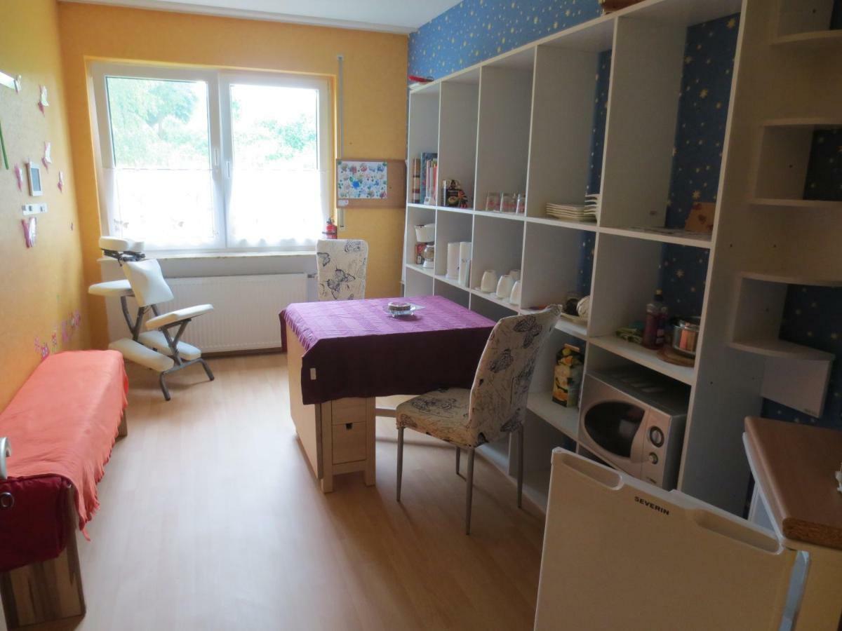 Gesund-Wellness Apartment Mandern  Bagian luar foto